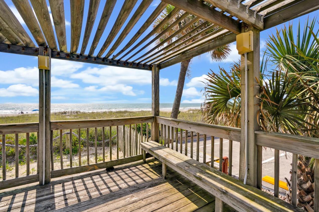 Motel Admiral'S Quarters à Kure Beach Extérieur photo